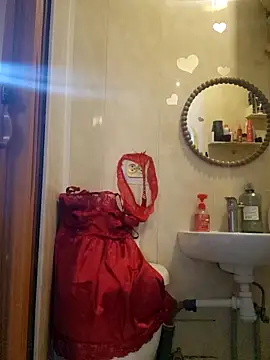 Snapshot of MeskaKurwa1988 chatting on 02-07-26, 04:43 MeskaKurwa1988 online show from 02-07-26, 04:43