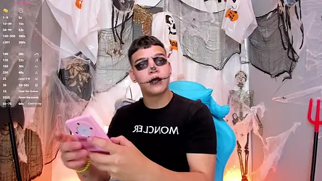 alex boyy online show from 10-30-25, 06:41