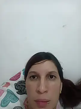 Snapshot of Mariana08andDiego chatting on 11-26-25, 02:12 Mariana08andDiego online show from 11-26-25, 02:12