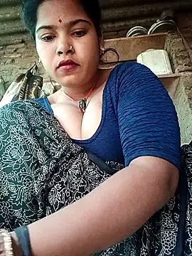 Snapshot of Rashilee_bhabhi chatting on 10-17-25, 02:15 Rashilee bhabhi online show from 10-17-25, 02:15