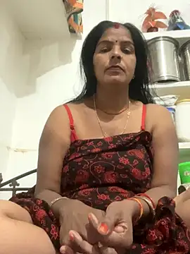 Snapshot of Sapnahot34 chatting on 11-15-25, 05:27 Sapnahot34 online show from 11-15-25, 05:27