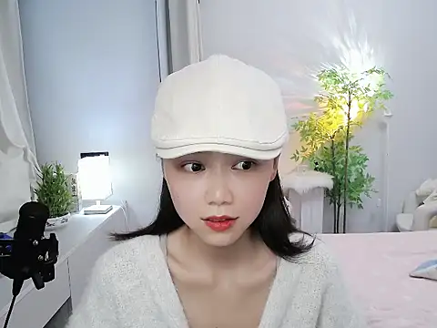 mili0923 online show from 10-05-25, 02:59