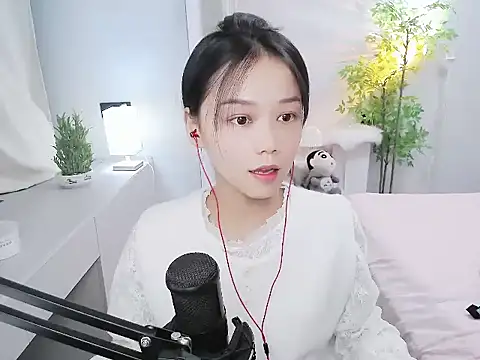 mili0923 online show from 10-12-25, 02:16