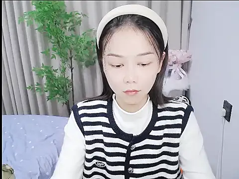 mili0923 online show from 11-16-25, 02:22