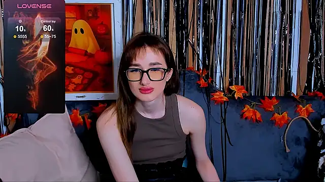 Olivia Grantt online show from 11-01-25, 01:07