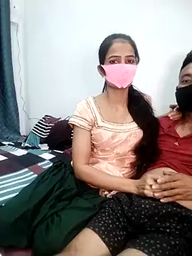 Aarzoo Arman online show from 10-08-25, 03:42