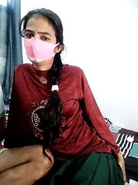 Aarzoo Arman online show from 10-15-25, 09:42