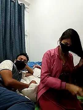 Aarzoo Arman online show from 11-14-25, 04:38