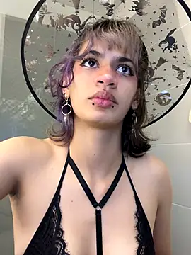 sukulaurens online show from 10-19-25, 04:57