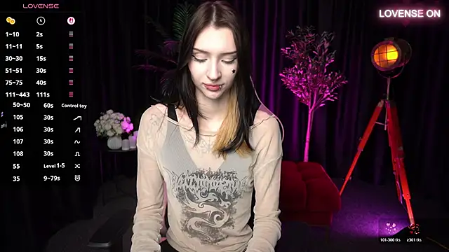 Snapshot of Trix_Void chatting on 02-04-26, 10:54 Trix Void online show from 02-04-26, 10:54