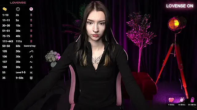 Snapshot of Trix_Void chatting on 02-09-26, 10:41 Trix Void online show from 02-09-26, 10:41