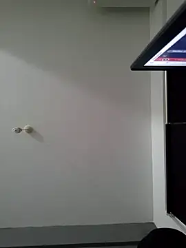 leila2003 online show from 10-19-25, 06:08