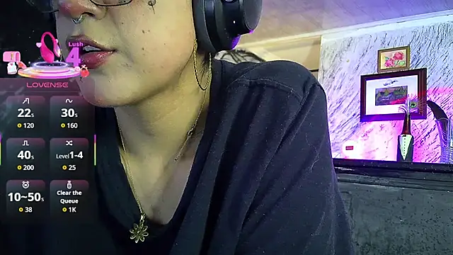 zora blue777 online show from 02-28-26, 11:06