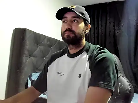 coolfriki online show from 10-18-25, 10:54