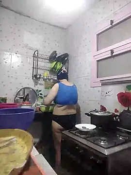 Snapshot of TermedScherzo chatting on 11-17-25, 11:49 TermedScherzo online show from 11-17-25, 11:49