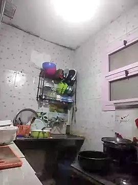 Snapshot of TermedScherzo chatting on 11-23-25, 09:31 TermedScherzo online show from 11-23-25, 09:31