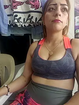 miaaeuphoriaa online show from 11-26-25, 07:26