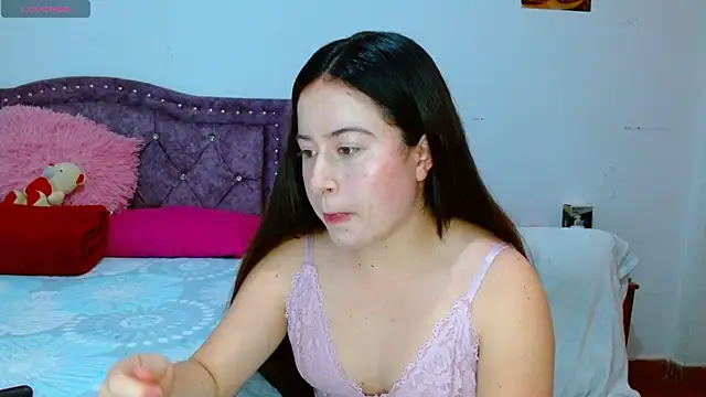 Hanssel tess online show from 12-18-25, 08:04