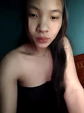 LeyLya online show from 11-13-25, 10:03