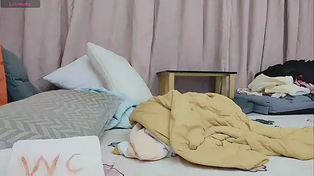 Taobaby168 online show from 11-10-25, 07:51