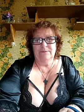 Snapshot of TATSI23 chatting on 10-28-25, 01:03 TATSI23 online show from 10-28-25, 01:03