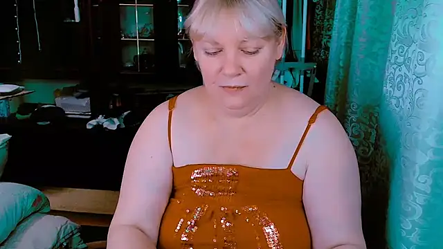 DiamondNata online show from 10-19-25, 02:50