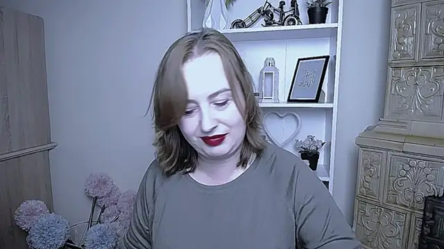 HelenFl online show from 10-15-25, 07:19