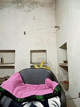 Snapshot of Miya_sistar chatting on 10-27-25, 03:16 Miya sistar online show from 10-27-25, 03:16