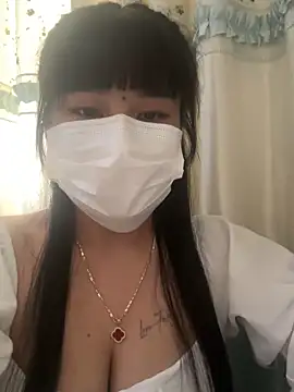 Snapshot of be-xinh2 chatting on 10-07-25, 11:02 be-xinh2 online show from 10-07-25, 11:02