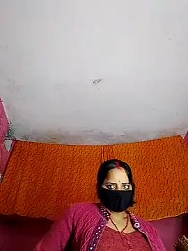 Snapshot of Cr_sonam chatting on 11-10-25, 12:31 Cr sonam online show from 11-10-25, 12:31