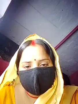 Snapshot of Cr_sonam chatting on 11-18-25, 11:59 Cr sonam online show from 11-18-25, 11:59