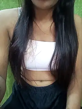 Snapshot of Your_Lali chatting on 10-16-25, 07:15 Your Lali online show from 10-16-25, 07:15