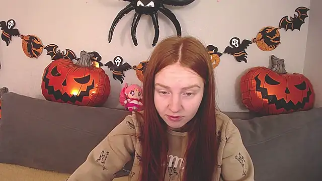 Snapshot of Evarey_ chatting on 11-01-25, 05:09 Evarey online show from 11-01-25, 05:09