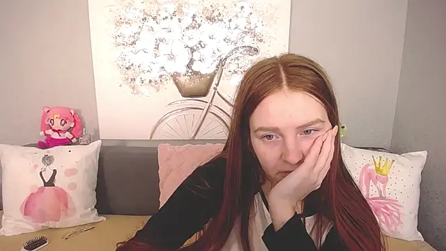 Snapshot of Evarey_ chatting on 11-08-25, 05:29 Evarey online show from 11-08-25, 05:29