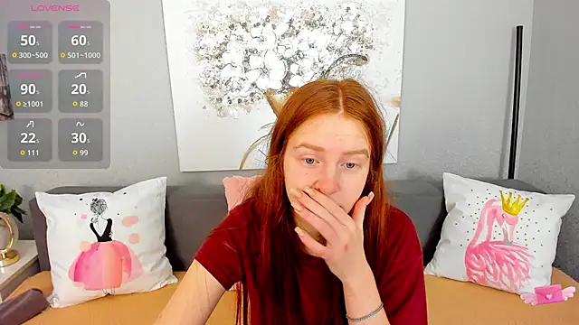 Snapshot of Evarey_ chatting on 11-15-25, 05:27 Evarey online show from 11-15-25, 05:27