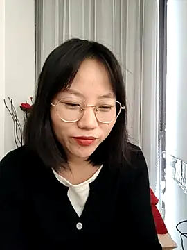 Snapshot of nini10052025 chatting on 11-13-25, 01:15 nini10052025 online show from 11-13-25, 01:15