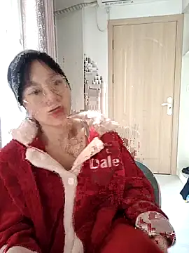 Snapshot of nini10052025 chatting on 11-14-25, 05:28 nini10052025 online show from 11-14-25, 05:28