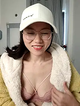 nini10052025 online show from 12-03-25, 04:09