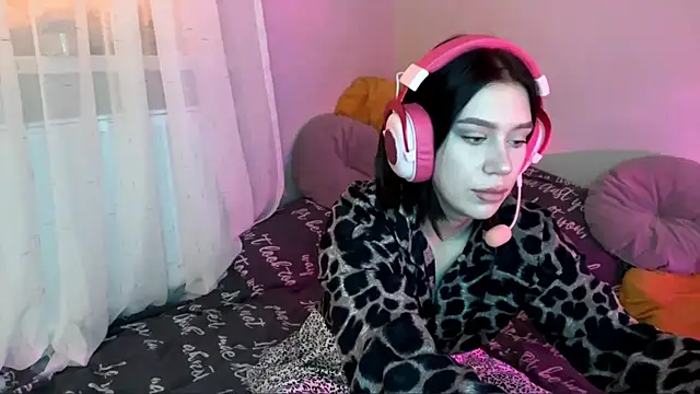 ThiLuggs online show from 10-10-25, 07:07