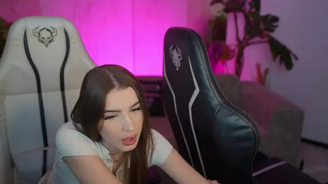 Snapshot of Jane_Love054 chatting on 12-02-25, 11:37 Jane Love054 online show from 12-02-25, 11:37