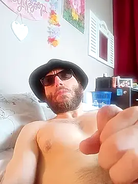 Snapshot of padrecoco chatting on 10-23-25, 09:08 padrecoco online show from 10-23-25, 09:08