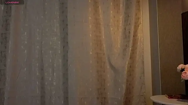 kitsun ne online show from 11-19-25, 08:09