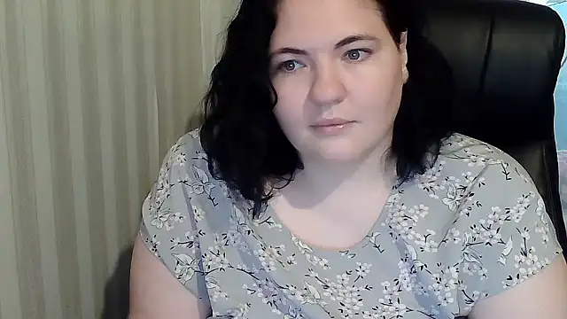 XLisaBlueXs  online show from 10-06-25, 02:58