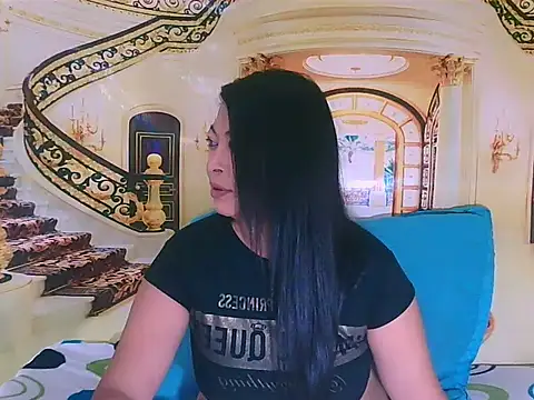 Snapshot of IndianBarkath chatting on 12-17-25, 06:25 IndianBarkath online show from 12-17-25, 06:25