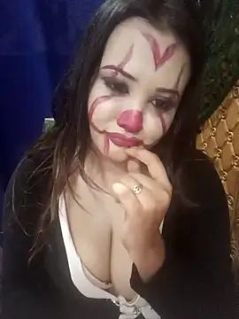 Snapshot of Beauty_Queen_Soniya chatting on 10-30-25, 03:35 Beauty Queen Soniya online show from 10-30-25, 03:35