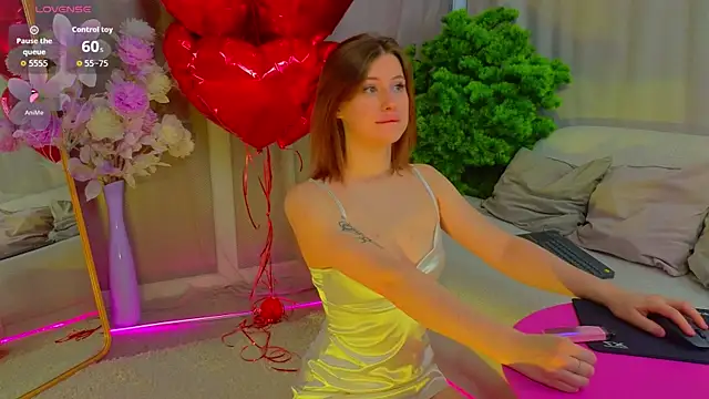 JessiJull online show from 02-16-26, 05:09