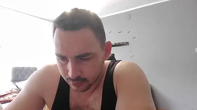 Snapshot of mastermute chatting on 04-12-26, 07:02 mastermute online show from 04-12-26, 07:02