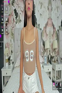 ImLuuciia online show from 11-17-25, 03:34