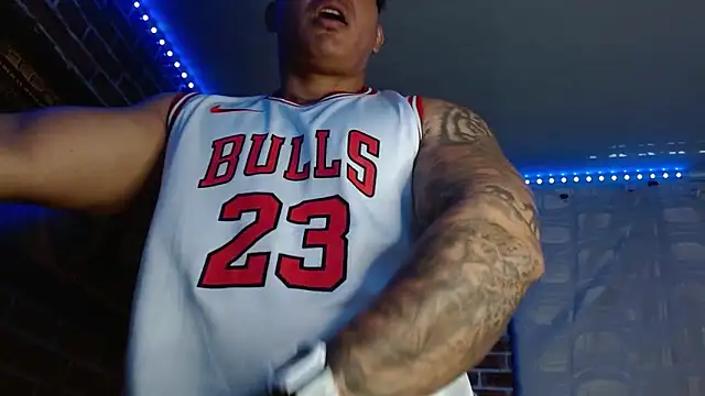 jordan bigcock  online show from 03-19-26, 01:04