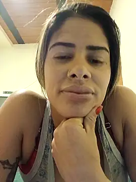 Snapshot of nairobi8 chatting on 11-04-25, 03:05 nairobi8 online show from 11-04-25, 03:05